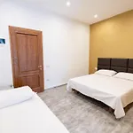 Agora Hotel *
