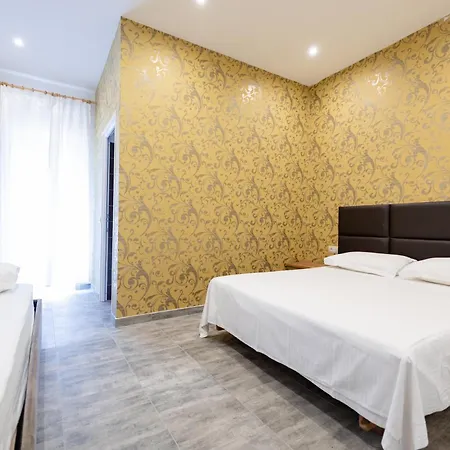 Hotel Agora